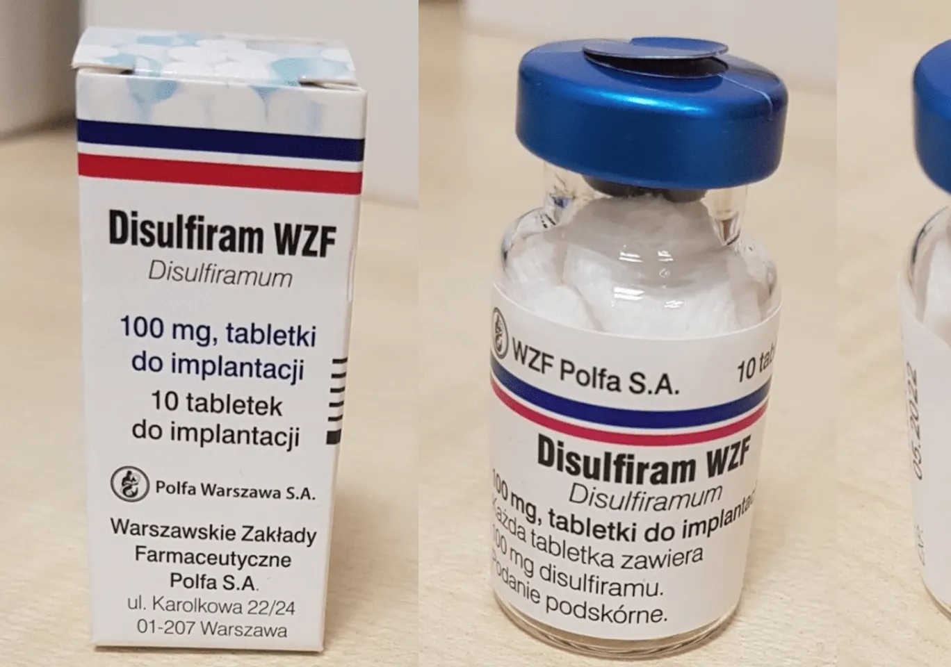 Wszywka alkoholowa Esperal Gołdap: fiolka disulfiramu obok opakowania leku